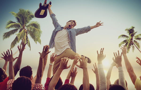 Buying Wireless Speakers? How to Pick the Best System for You